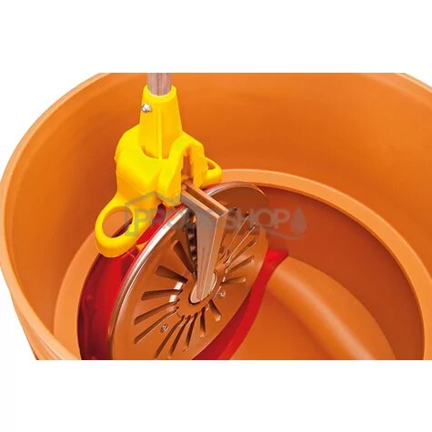 Schéma zapojenia: Revízna šachta DN 315 má spätnú klapku a 2 vstupy DN 160. Stúpacie potrubie je z hladkej rúry ø315, dĺžka 2000mm. Nosnosť poklopu 2t.