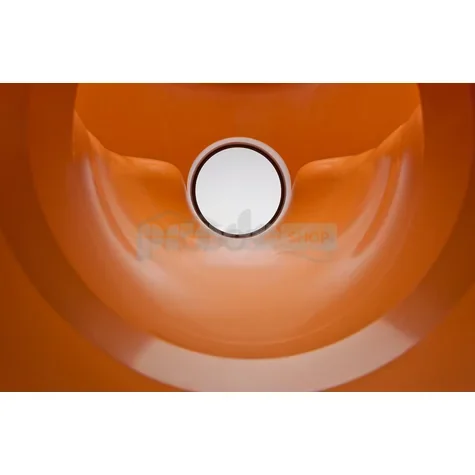 Bekötési rajz: A DN 315 ellenőrző aknának 2 DN 160 bemenete van. A felszálló csőhöz ø315 sima, 6000 mm hosszú csövet használnak.2